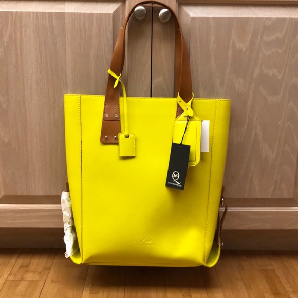 Alexander McQueen Handbags - Alexander McQueen 100% authentic citrus tote